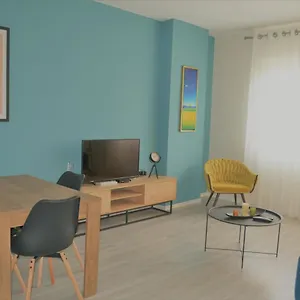 cozy-boho-modern-apartments-in-tirana-center.albaniahotels.org/